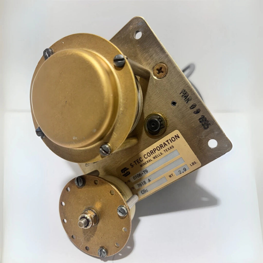 S-TEC 0106-T9 Autopilot Trim Servo | 28V | For Cessna 421B | Used